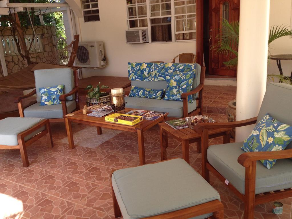 Rayon Hotel Negril Exterior foto