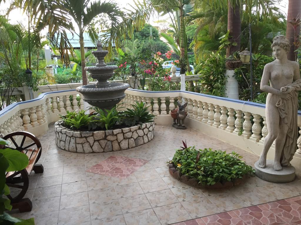 Rayon Hotel Negril Exterior foto