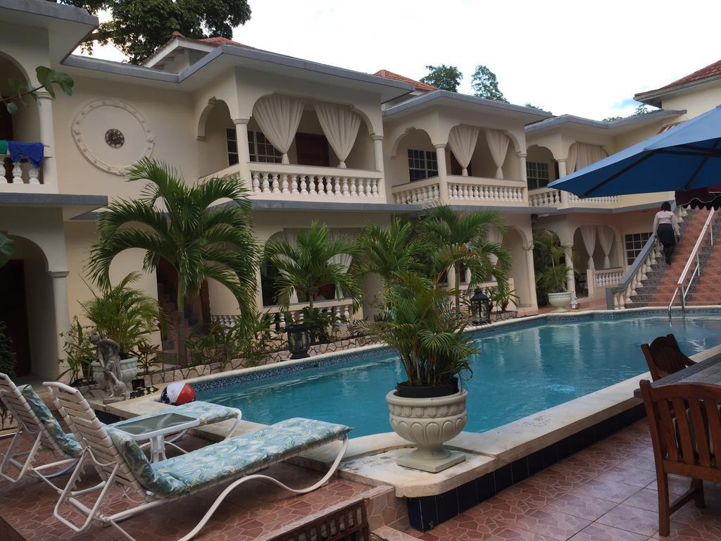 Rayon Hotel Negril Exterior foto