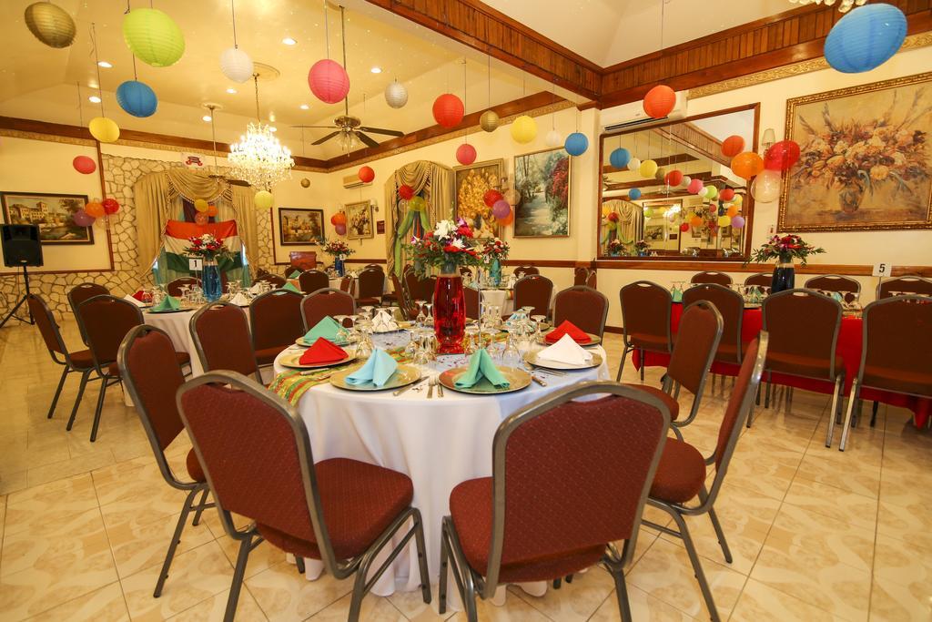 Rayon Hotel Negril Exterior foto
